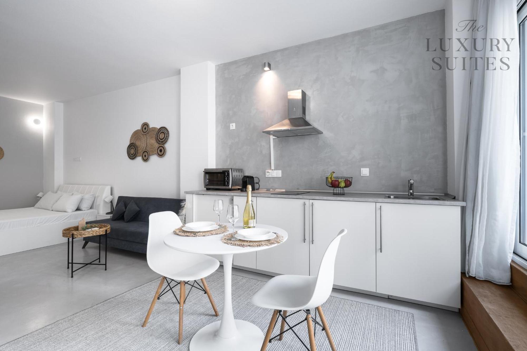 Bohemian, The Luxury Suites Thessaloniki Exterior photo